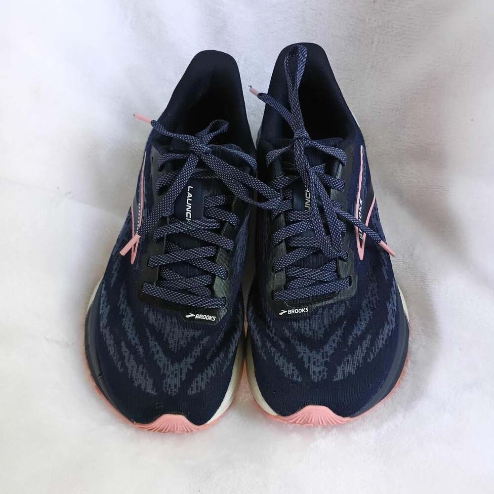 Brooks Women's Navy Trainers
